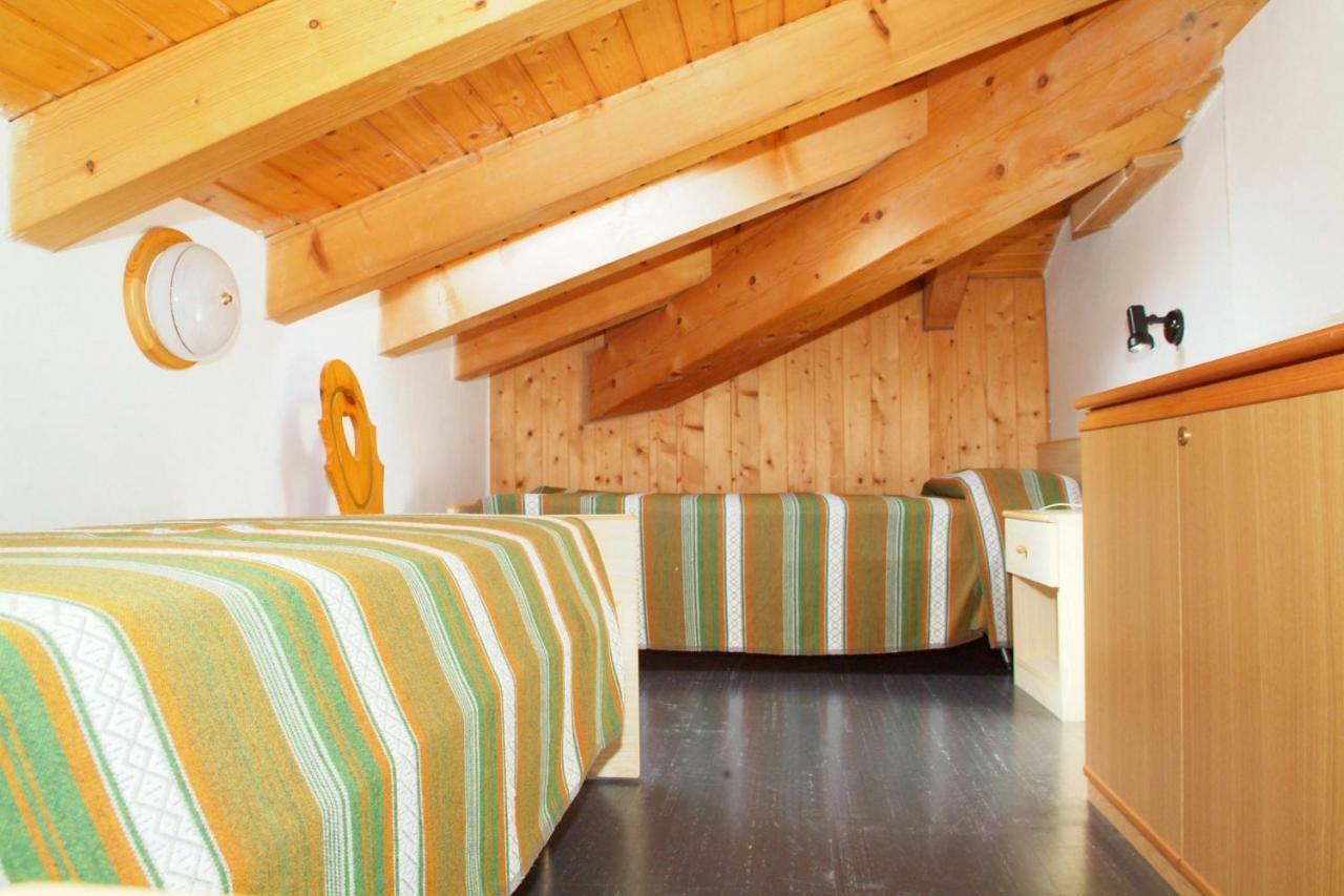 Casa Emilio Apartment Val Maria-Pur Стая снимка