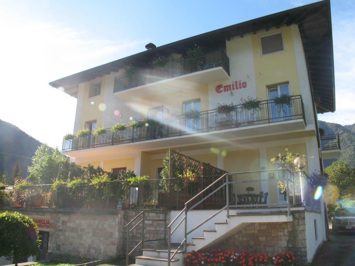 Casa Emilio Apartment Val Maria-Pur Екстериор снимка